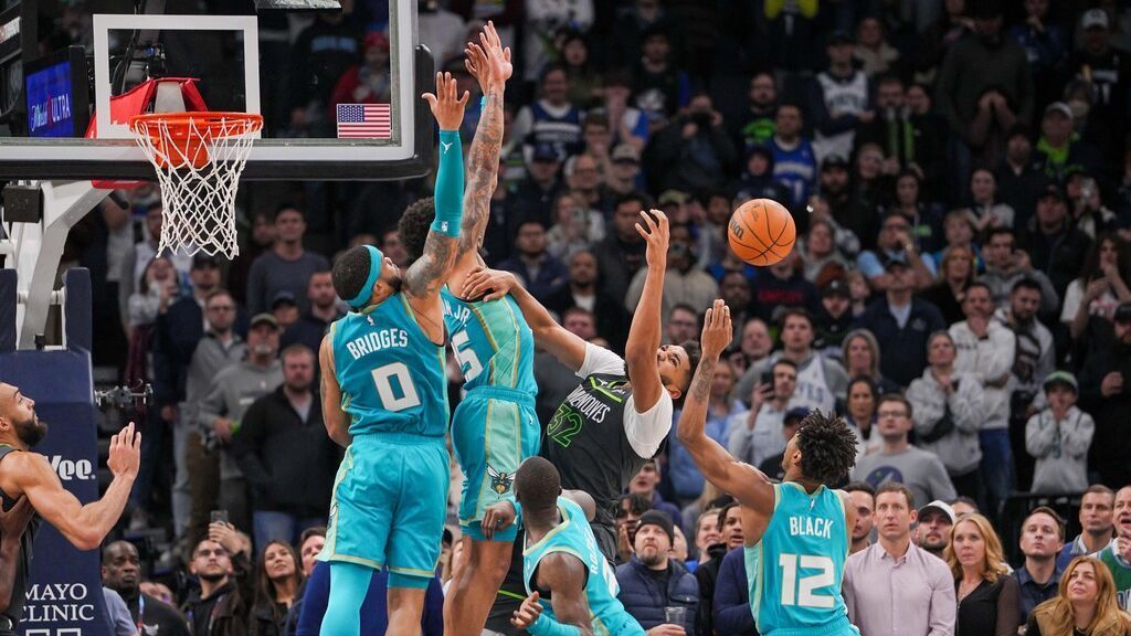 Featured image for "Controversial Calls and Career-High Points: The Drama of Karl-Anthony Towns' 62-Point Game"