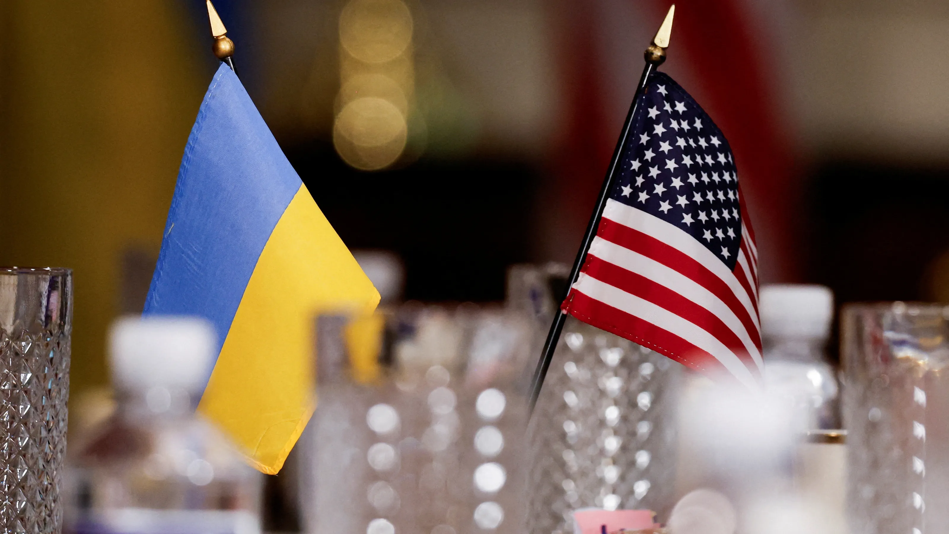 Featured image for US Pledges Nearly $1 Billion in Aid to Ukraine Amid Key Diplomatic Meetings