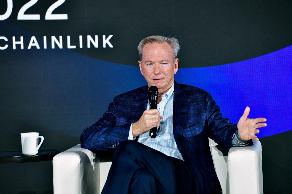 Former Google CEO warns against AI pause, says it would benefit China.