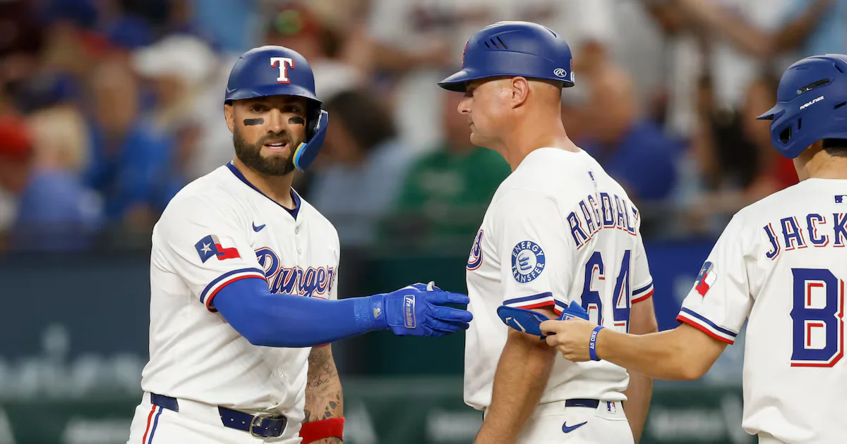Featured image for Kevin Pillar Clarifies Viral Comments on Rangers' Culture