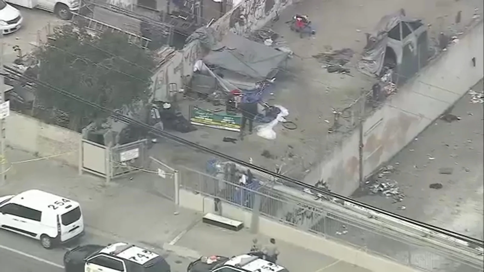 Ex-Eagles lineman Kevin Johnson found murdered at LA encampment