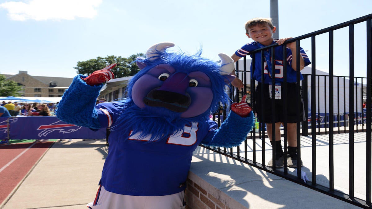 "Monday Night Football Showdown: Bills vs. Broncos - Predictions, Odds, and Highlights"