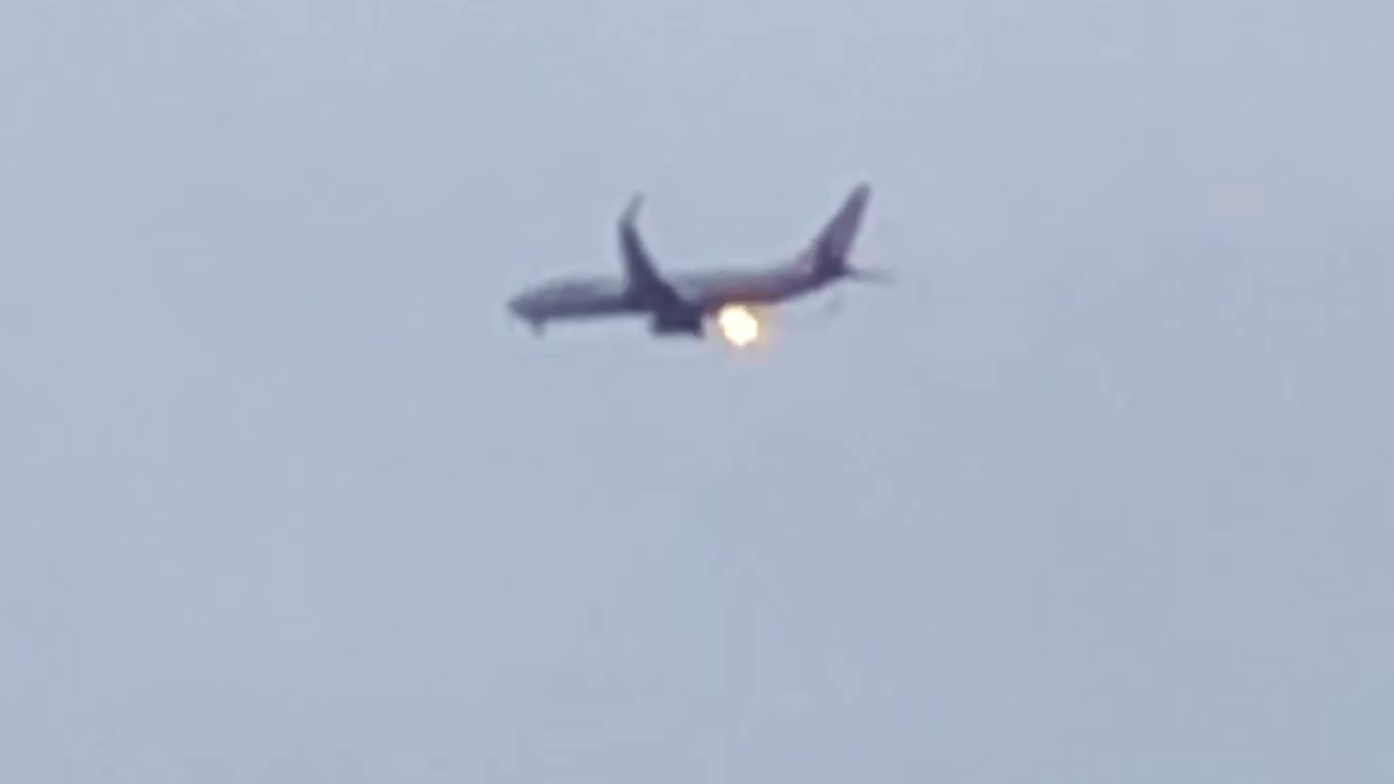 Featured image for Emergency Landing: Plane Catches Fire and Returns to Columbus Airport.