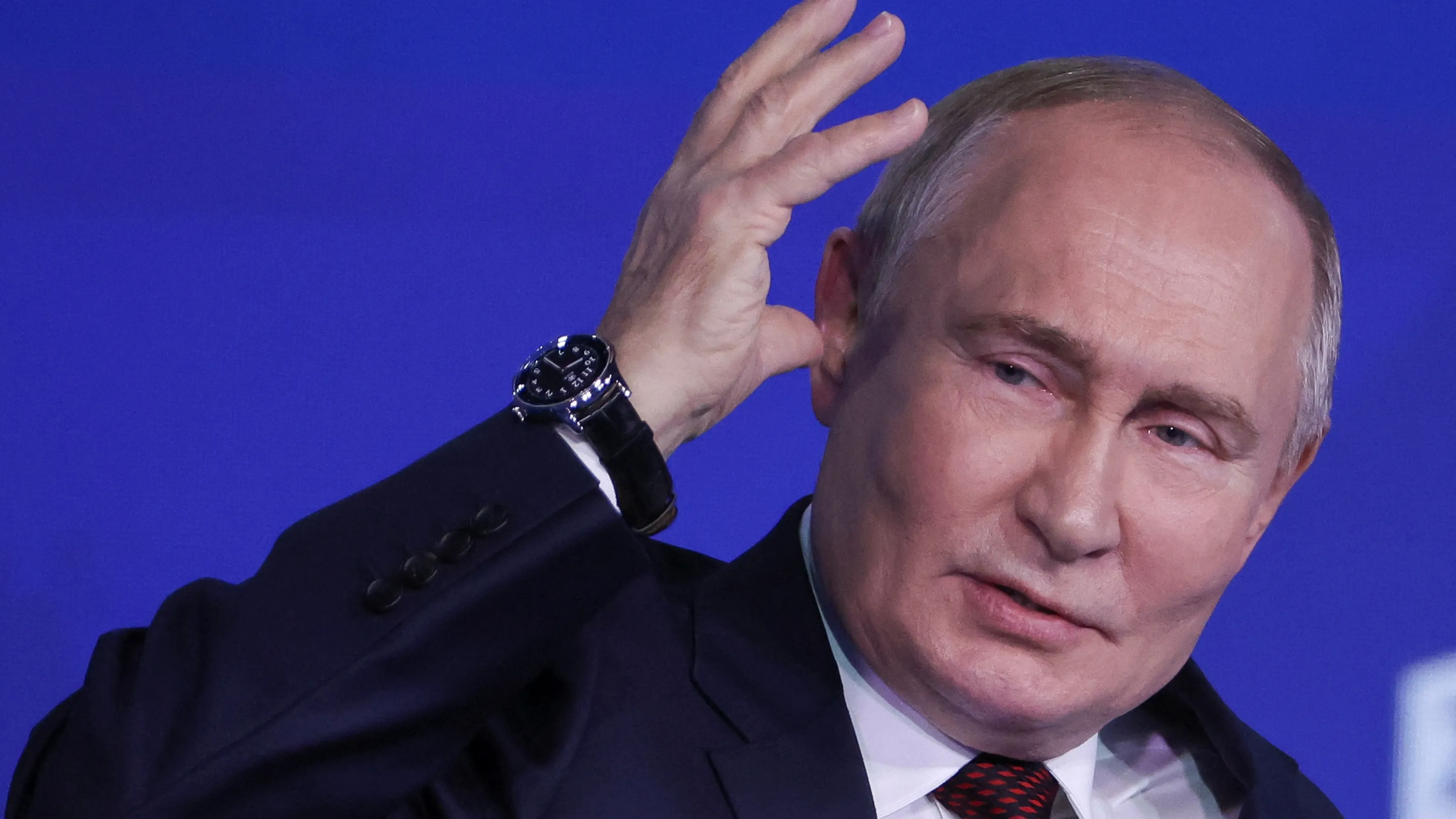 Putin Signals Openness to Dialogue with Trump Amid Cautious Optimism in Russia