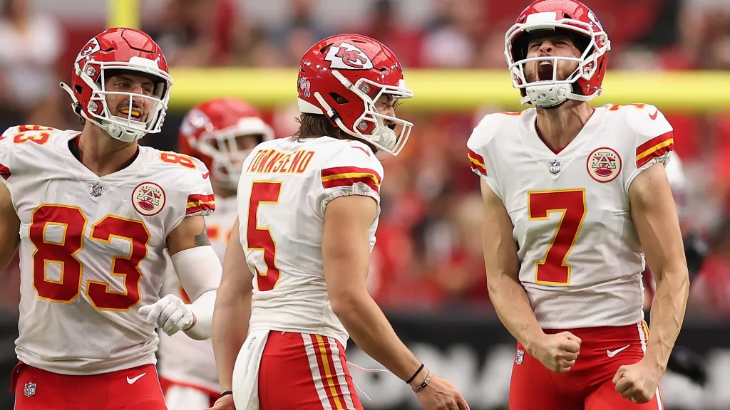 Featured image for Chiefs' Butker Recovering from Surgery, Rookie Shrader Steps In