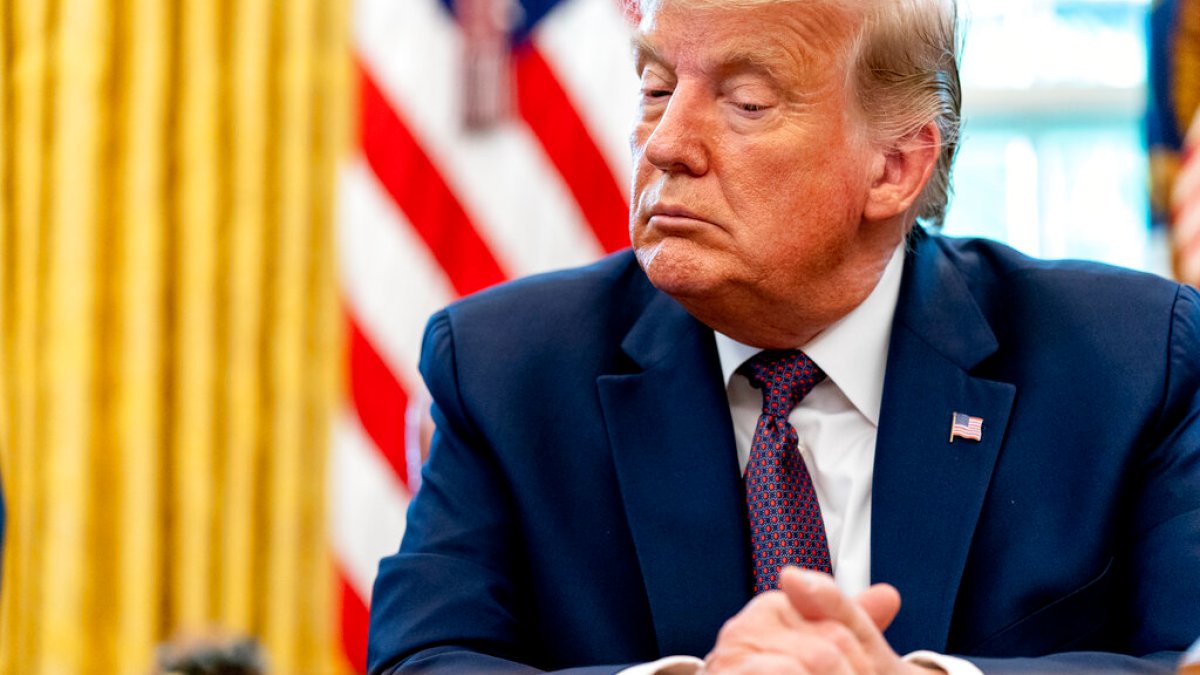 "Colorado Trial Examines Whether 14th Amendment Can Prevent Trump's 2024 Ballot Eligibility"