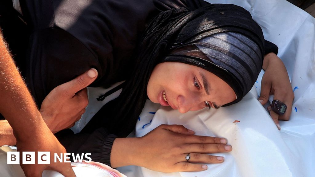 Featured image for Deadly Clashes Erupt Near Gaza Aid Sites, Palestinian Casualties Rise