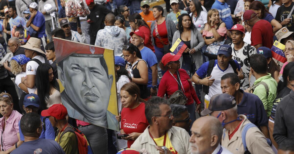 "Venezuelan Presidential Race: Factions Demonstrate and Opposition Denounces Intimidation"