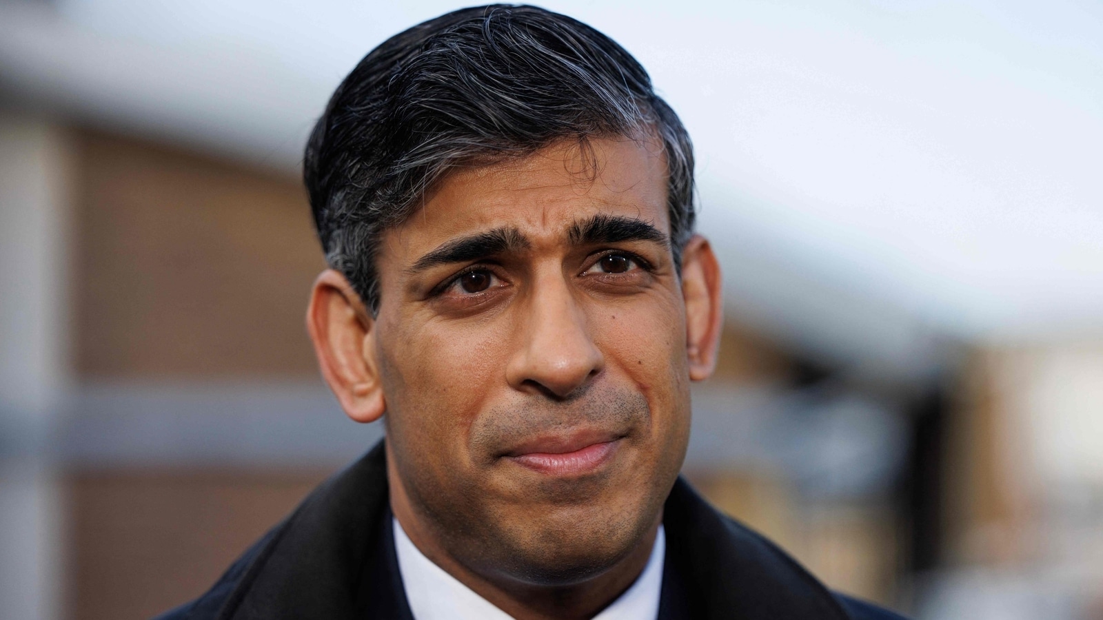 Featured image for "Rishi Sunak Raises Alarm Over Threats to British Democracy Amid Gaza Tensions"