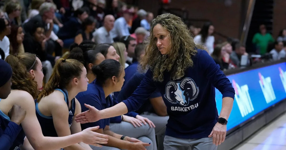 Gators Hire Tammi Reiss to Lead Florida Women’s Basketball