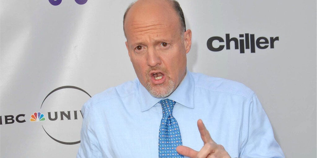 Featured image for "Bitcoin Surges Above $45K, Marking a New Year High as Jim Cramer Affirms Its Longevity"