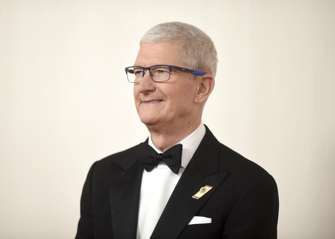 "Tim Cook's China Comment Costs Apple $490M Settlement"