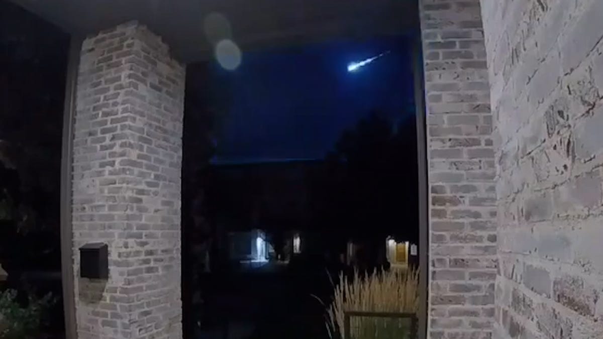 Spectacular Fireball Lights Up Colorado and Wyoming Skies