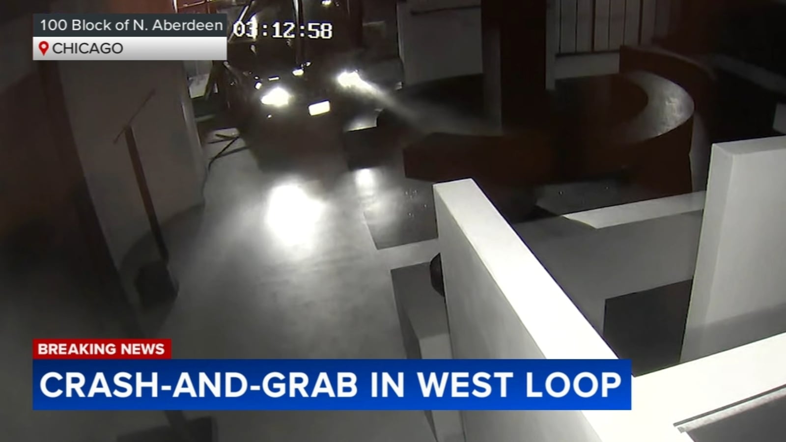 Featured image for "Jeep-Driving Burglars Target West Loop Clothing Store in Chicago Crime Spree"