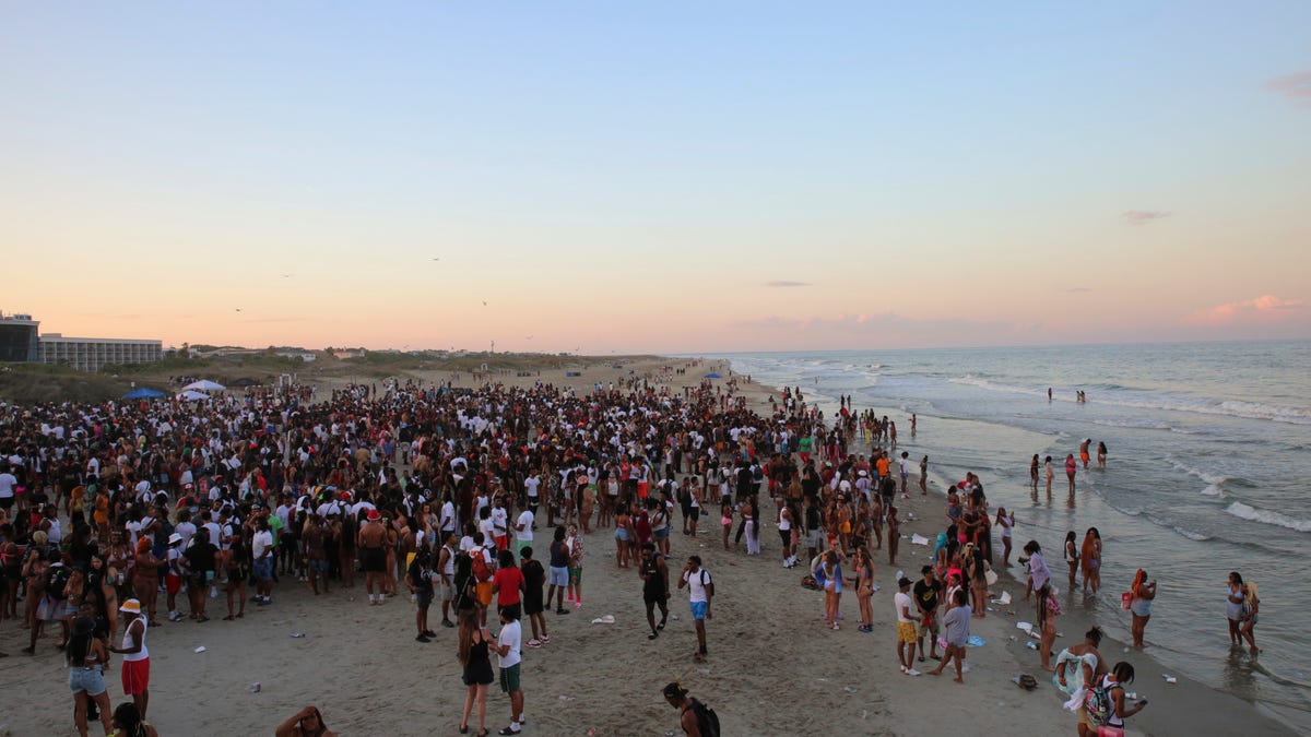 Featured image for Orange Crush on Tybee Island: Record Crowds and Violent Incidents.