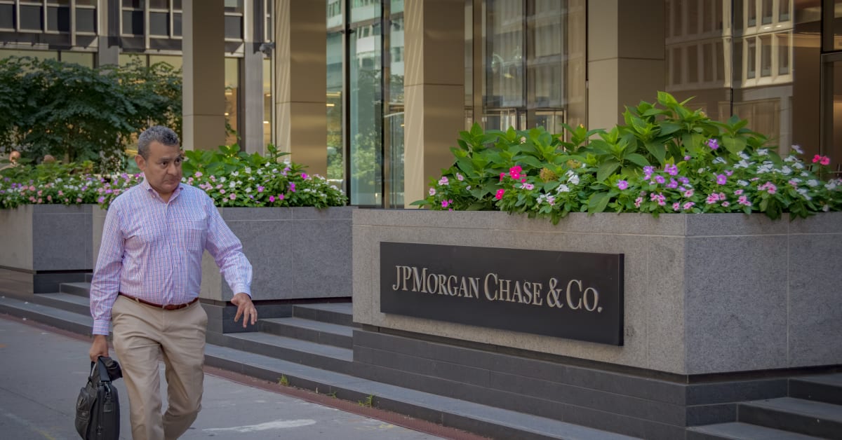 Featured image for Market Risks Mount Ahead of Potential Fed Rate Cuts