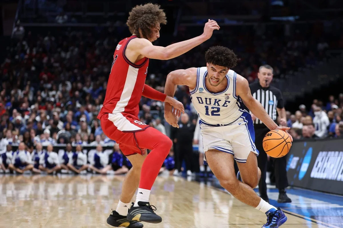 Duke storms back from 10 down to edge St. John's for Elite Eight berth