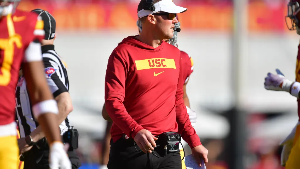 Featured image for USC Triumphs Over Nebraska 28-20 Amidst Strategic Showdown