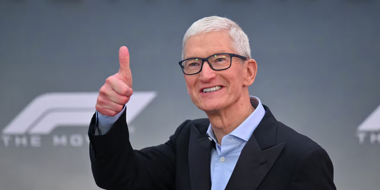 Featured image for Apple's AI Acquisition of Perplexity Could Boost Stock Performance