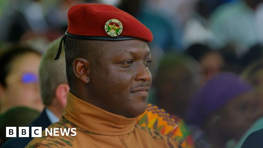 Featured image for Burkina Faso military dissolves electoral commission, assumes control of elections