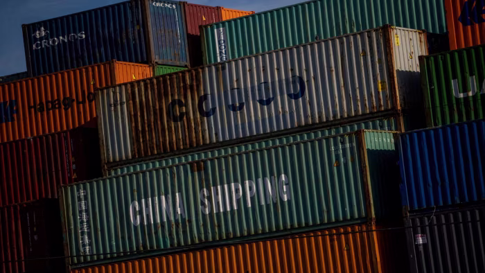 US and China Clash Over Trade Agreements and Tariffs