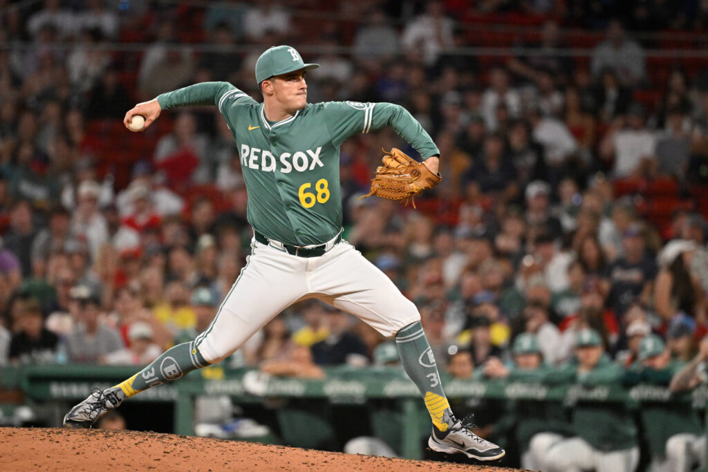 Featured image for Nick Burdi Becomes Free Agent