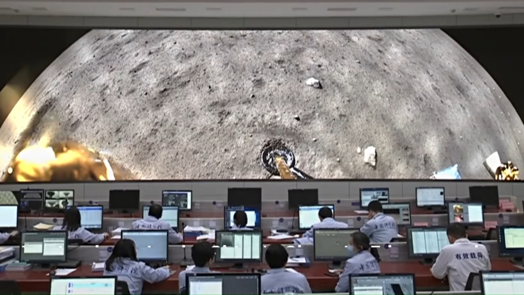 Moon's Glass Beads May Hold 330 Billion Tons of Water, Chinese Rover Finds