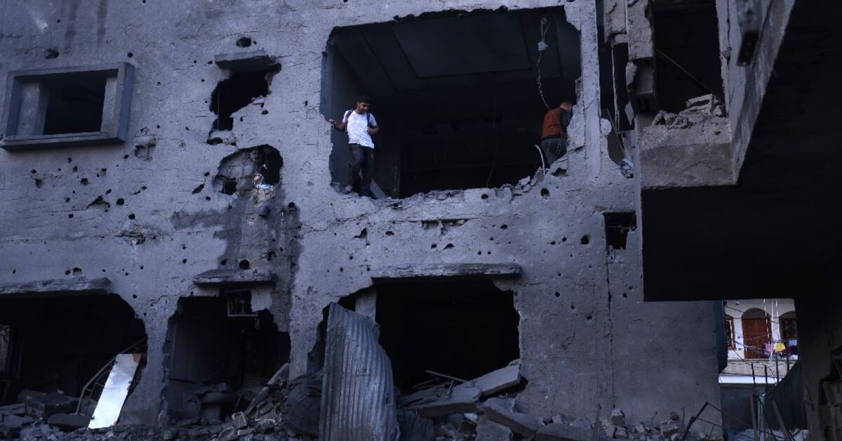 "Social Media's Role in the Israel-Gaza War: Unmasking Misinformation"