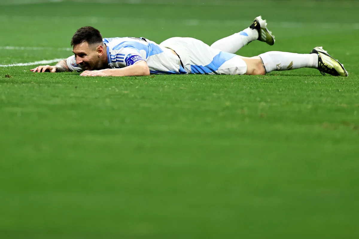 Messi Leads Argentina to Victory Amid Copa América Field Controversy