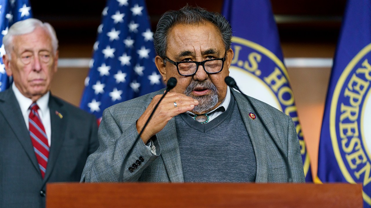 "Arizona Congressman Raúl Grijalva Diagnosed with Cancer"