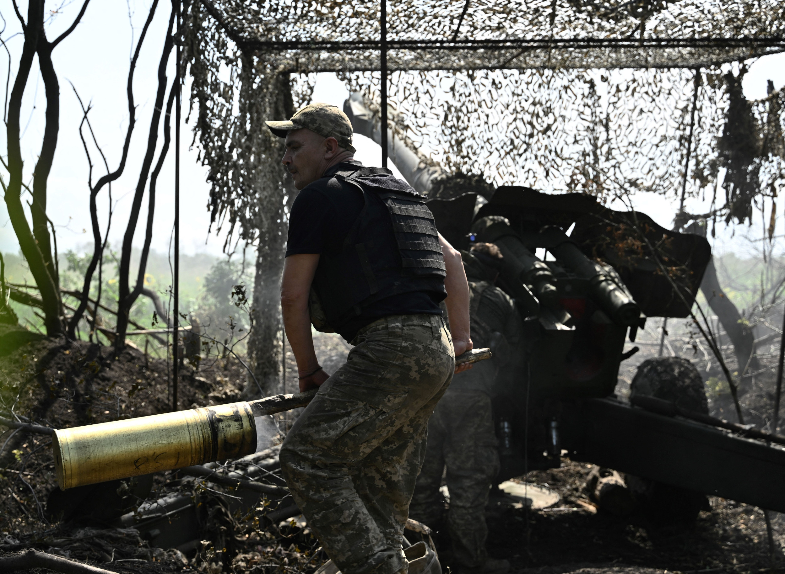 Advancing Ukrainian Forces Gain Ground in Counteroffensive