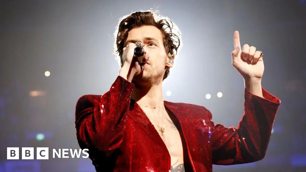 Harry Styles Drops Aperture as Comeback's Finishing Touch, Announces Global Tour