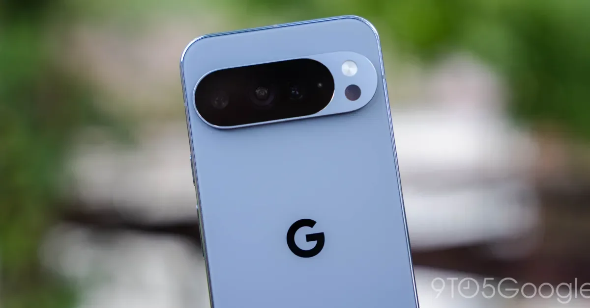 Pixel 10 Pro's 100x Zoom and Camera Features Compared to Competitors