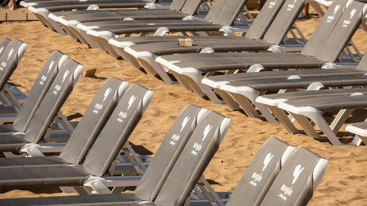 Featured image for Tenerife Protests Escalate with Sunbed Vandalism Amid Tourism Tensions