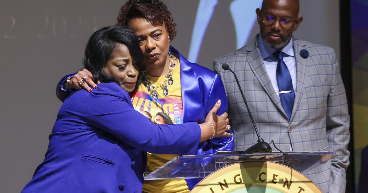 Featured image for "Dexter King's Legacy: Family's Plans and Memories"