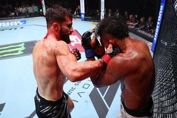 Featured image for UFC Baku Highlights: Big Bonuses and Dramatic Knockouts