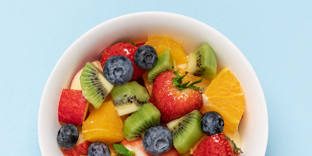 "Top Fruits Recommended by Nutritionists for Effective Weight Loss"