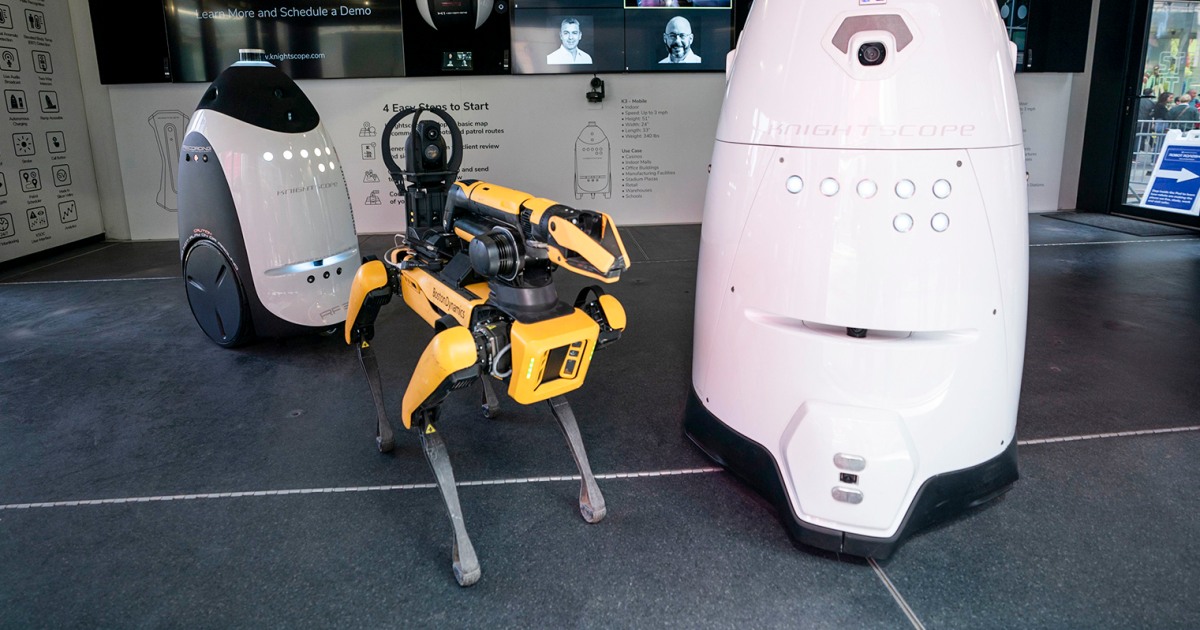 Featured image for New York Police Department reintroduces robotic dog to their team.