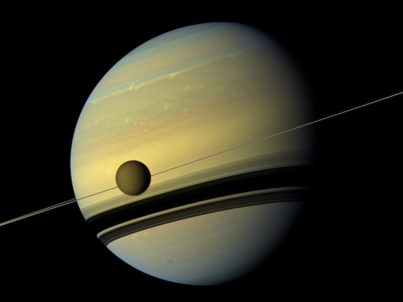 Discovering Saturn's Interior through Cassini's "Grand Finale".