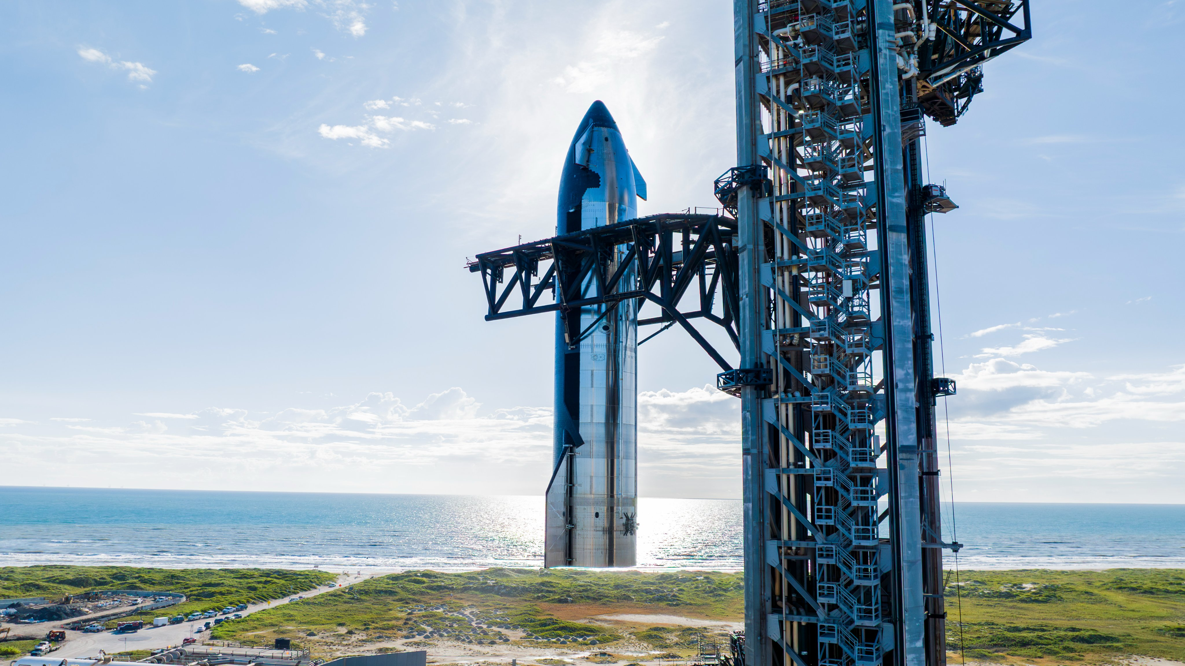 Featured image for SpaceX Advances Starship Testing and Launch Preparations
