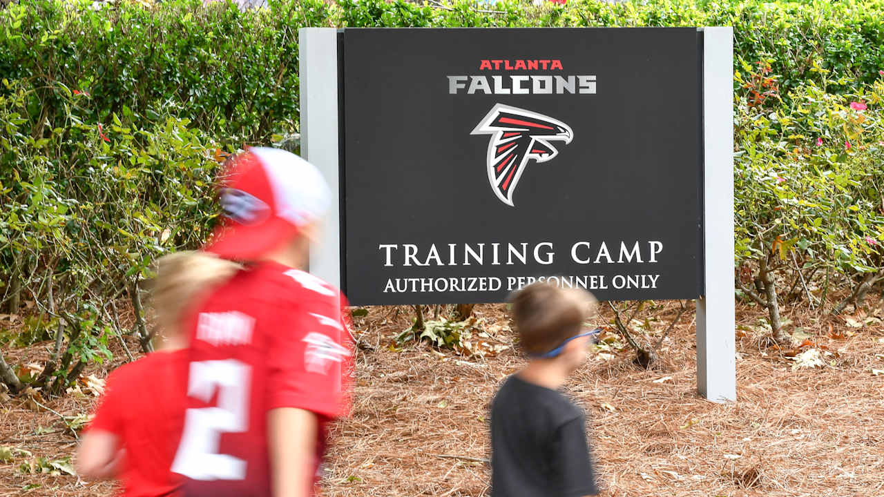 Featured image for Falcons Training Camp Highlights: Key Battles and Player Updates