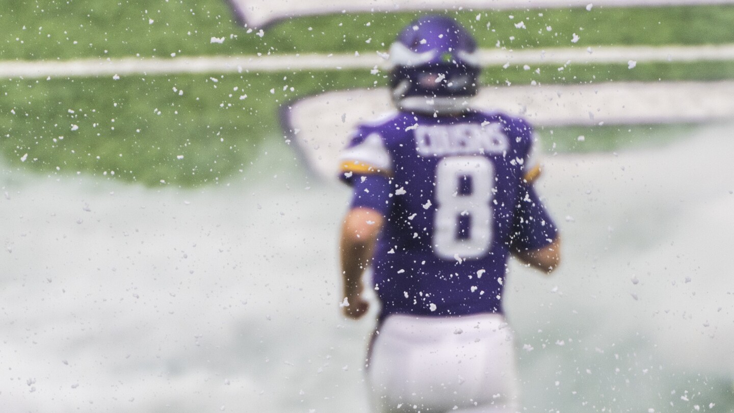 "Potential Kirk Cousins Move to Atlanta: NFL Insiders' Predictions and Projections"