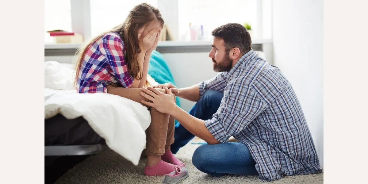 Featured image for "Reddit's Heartwarming Advice for Dad Supporting Daughter's First Breakup"