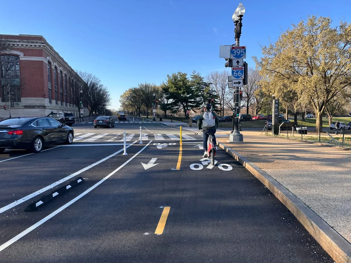 DC to pull 0.75-mile 15th Street bike lane ahead of cherry blossoms