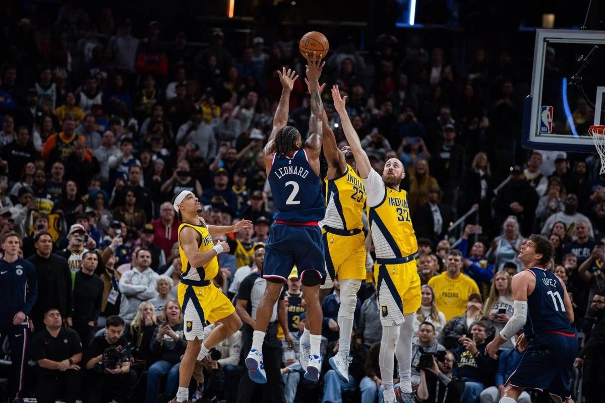 Clippers edge Pacers in wild 0.4-second finish sparked by Kawhi Leonard
