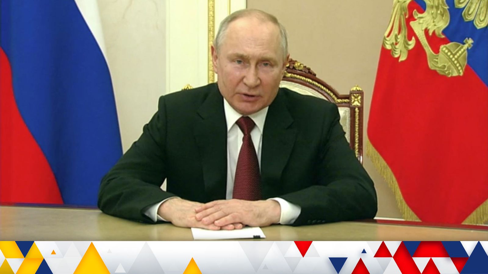 African delegation negotiates peace as Wagner leader agrees to de-escalate tensions in Ukraine-Russia conflict.