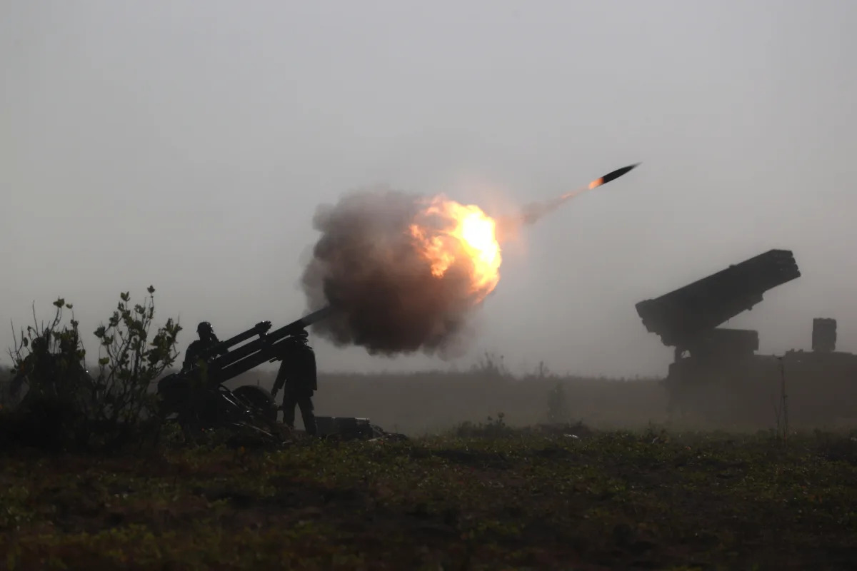 "Joint Australian-Indonesian Tank Deployment Raises Chinese Concern in US-led Drills"