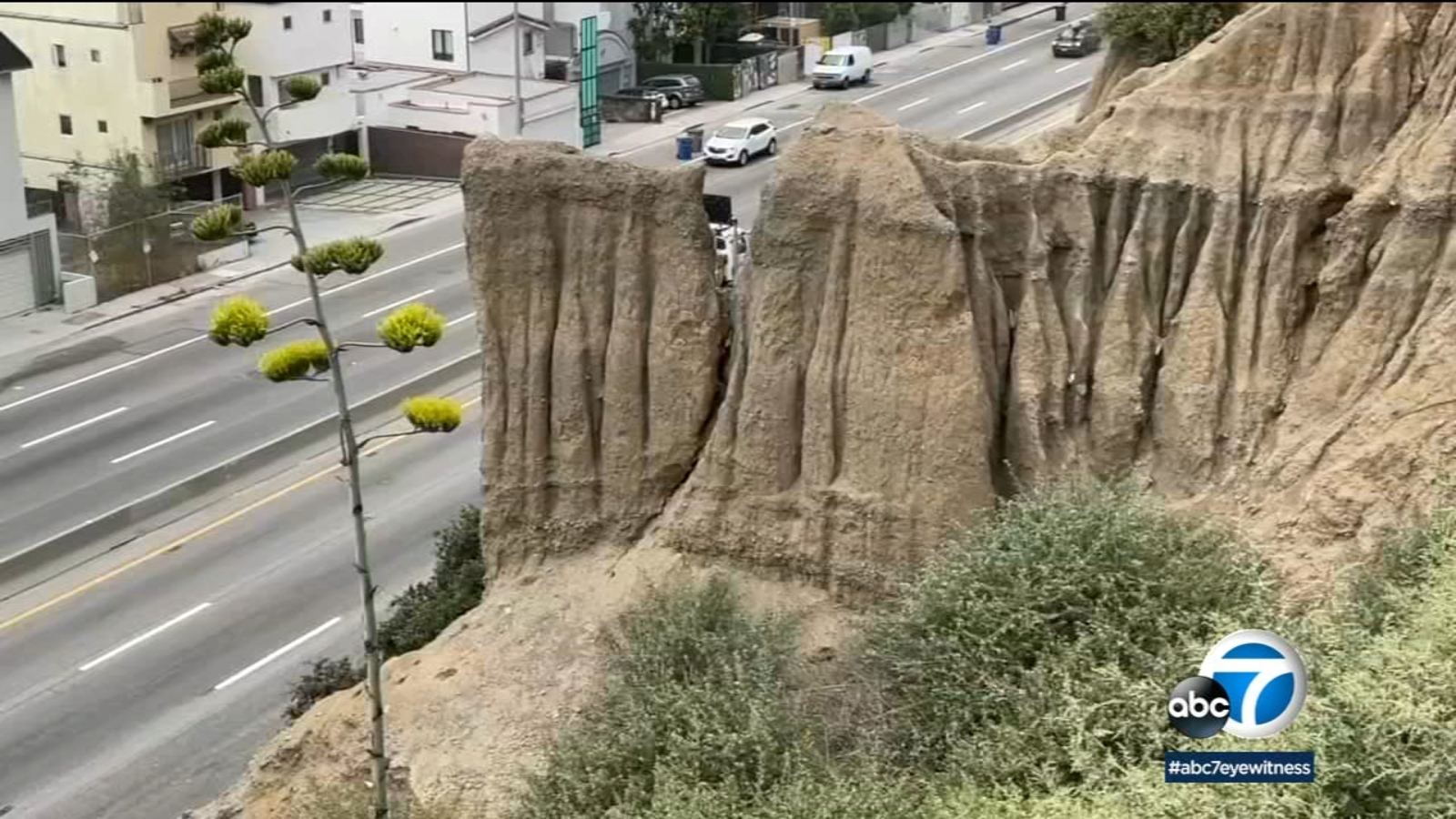 Featured image for "Santa Monica's 10 Freeway and PCH Partially Closed for Bluff Repairs"