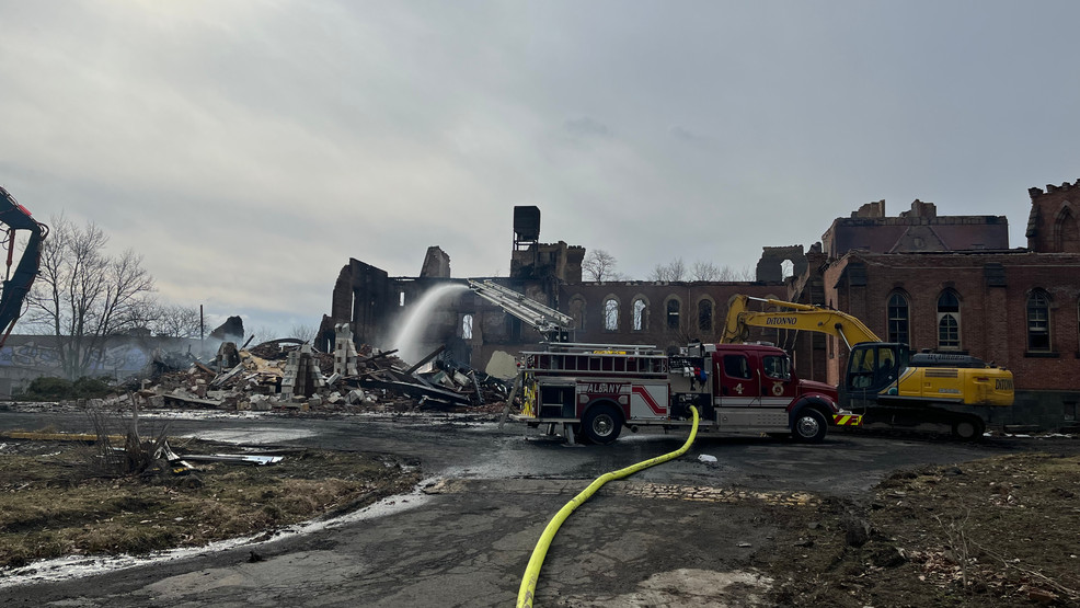 Featured image for Historic Doane Stuart School in Albany destroyed by massive fire.