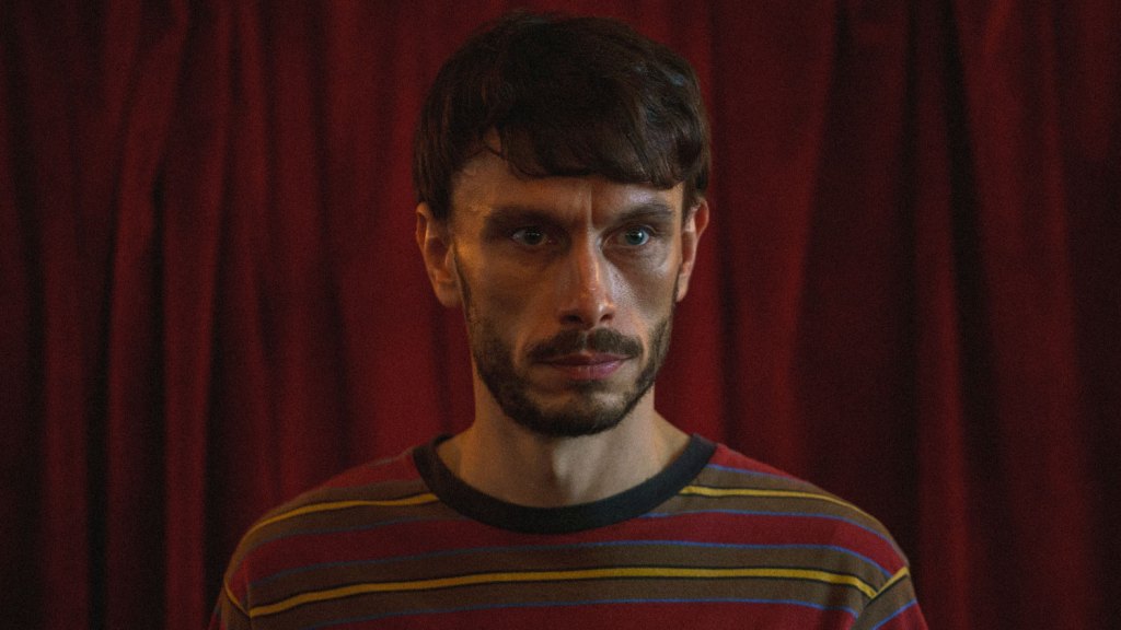 Featured image for "‘Baby Reindeer’ and ‘Colin From Accounts’ Dominate 2024 Gotham TV Awards"